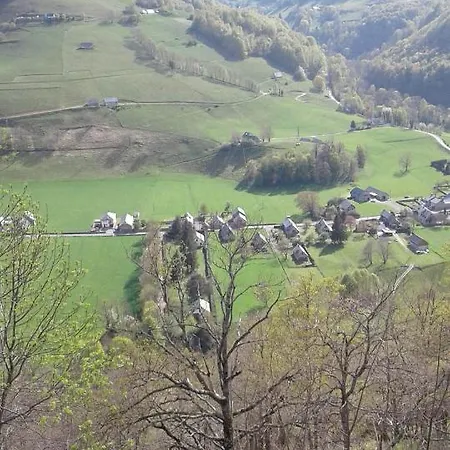 Le Carot : De Montagne Independant Et Calme